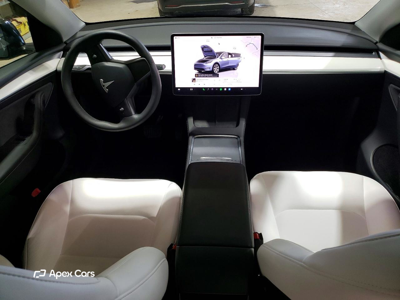 Tesla Model Y 2024