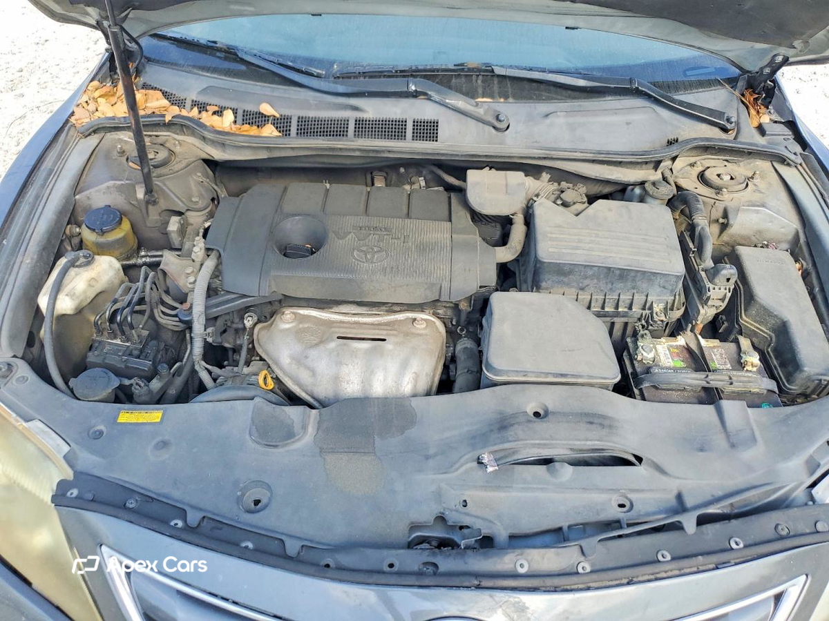 Toyota Camry 2011