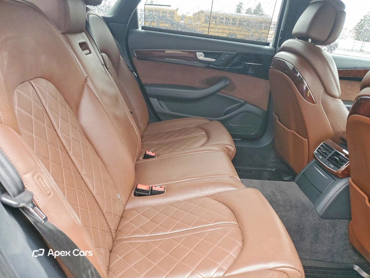 Audi A8 2013