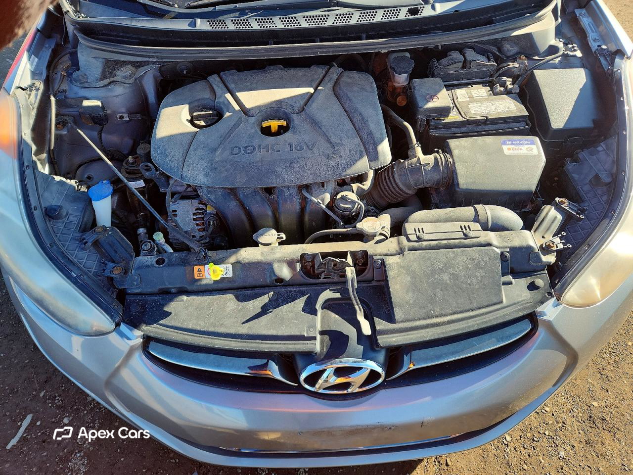 Hyundai Elantra 2012