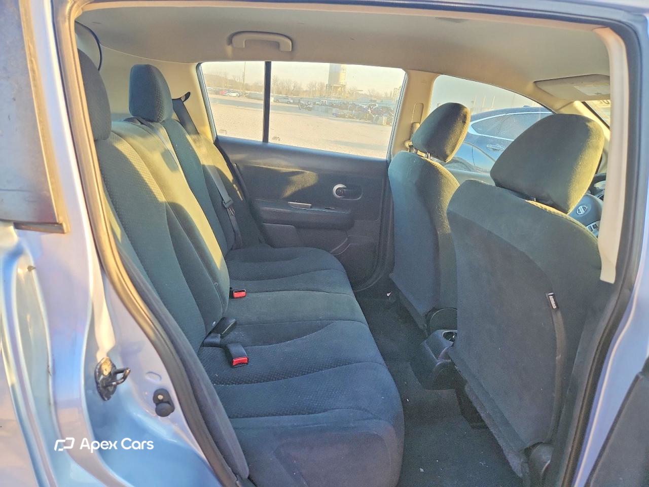 Nissan Versa 2011
