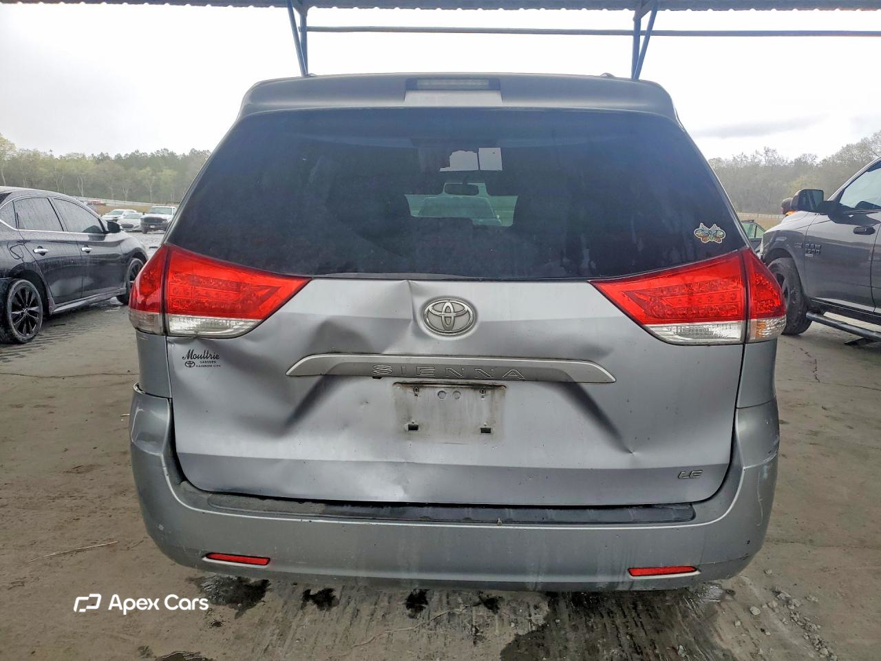 Toyota Sienna 2012