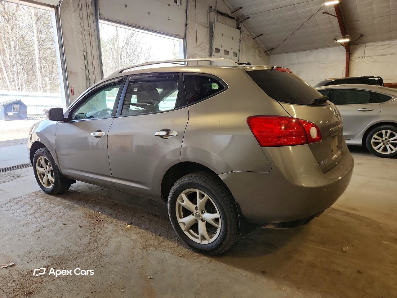 Nissan Rogue 2010