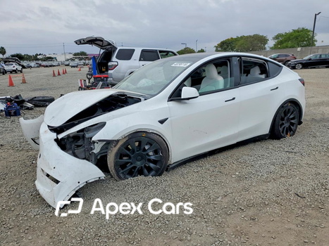 Tesla Model Y 2022 - Zdjęcie 1 z 15