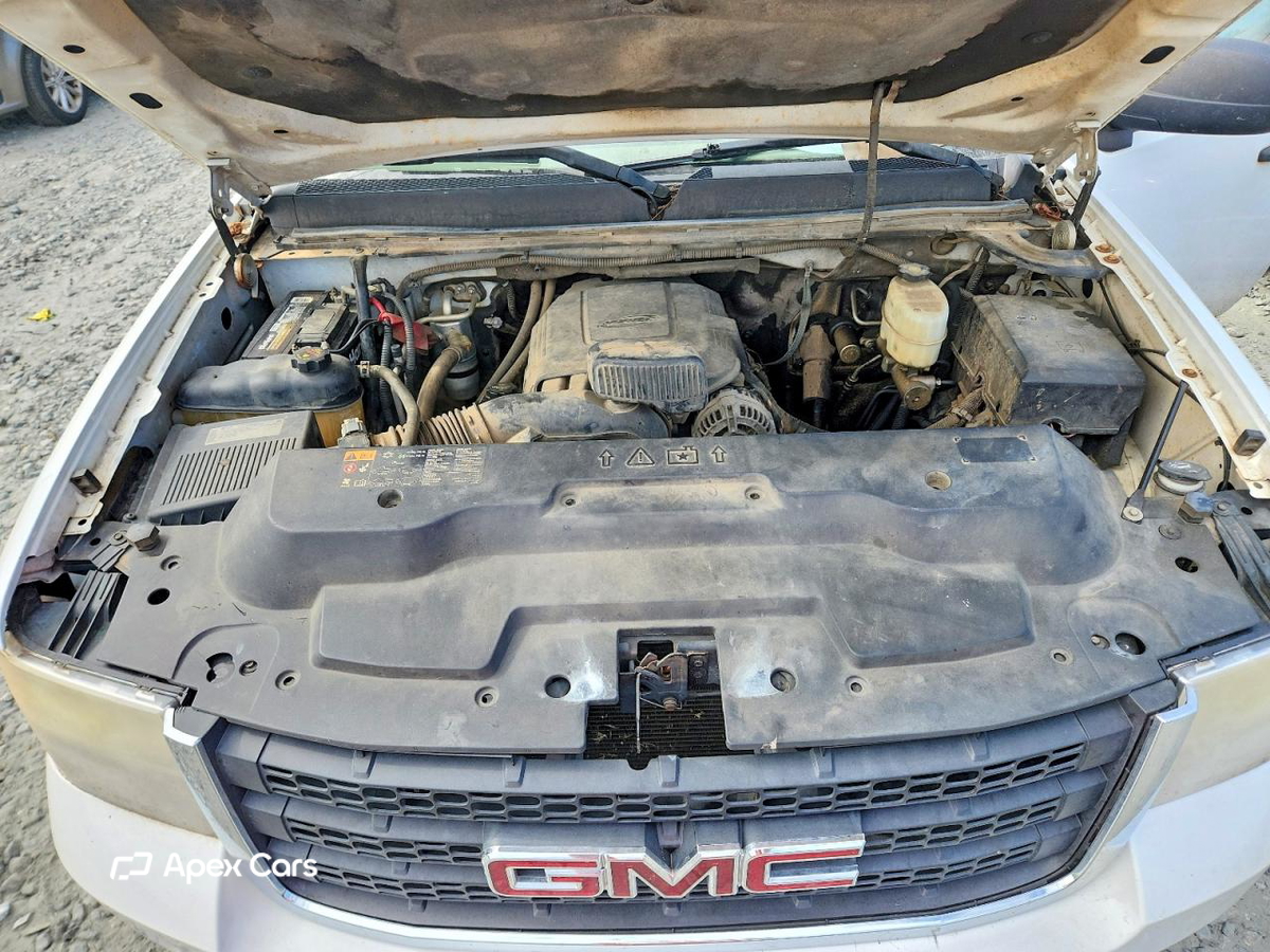 GMC Sierra 2013