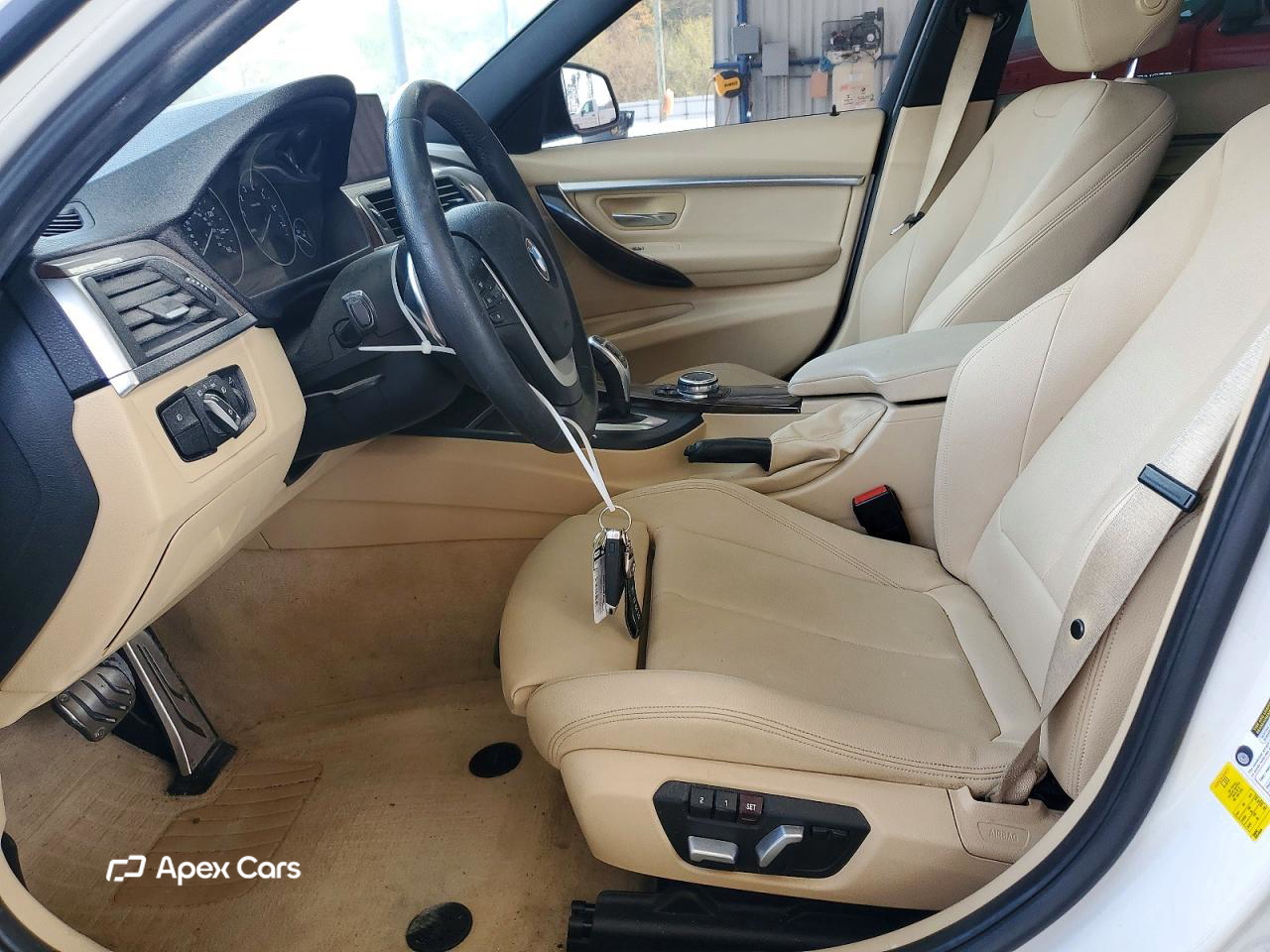 BMW Series 3 2016