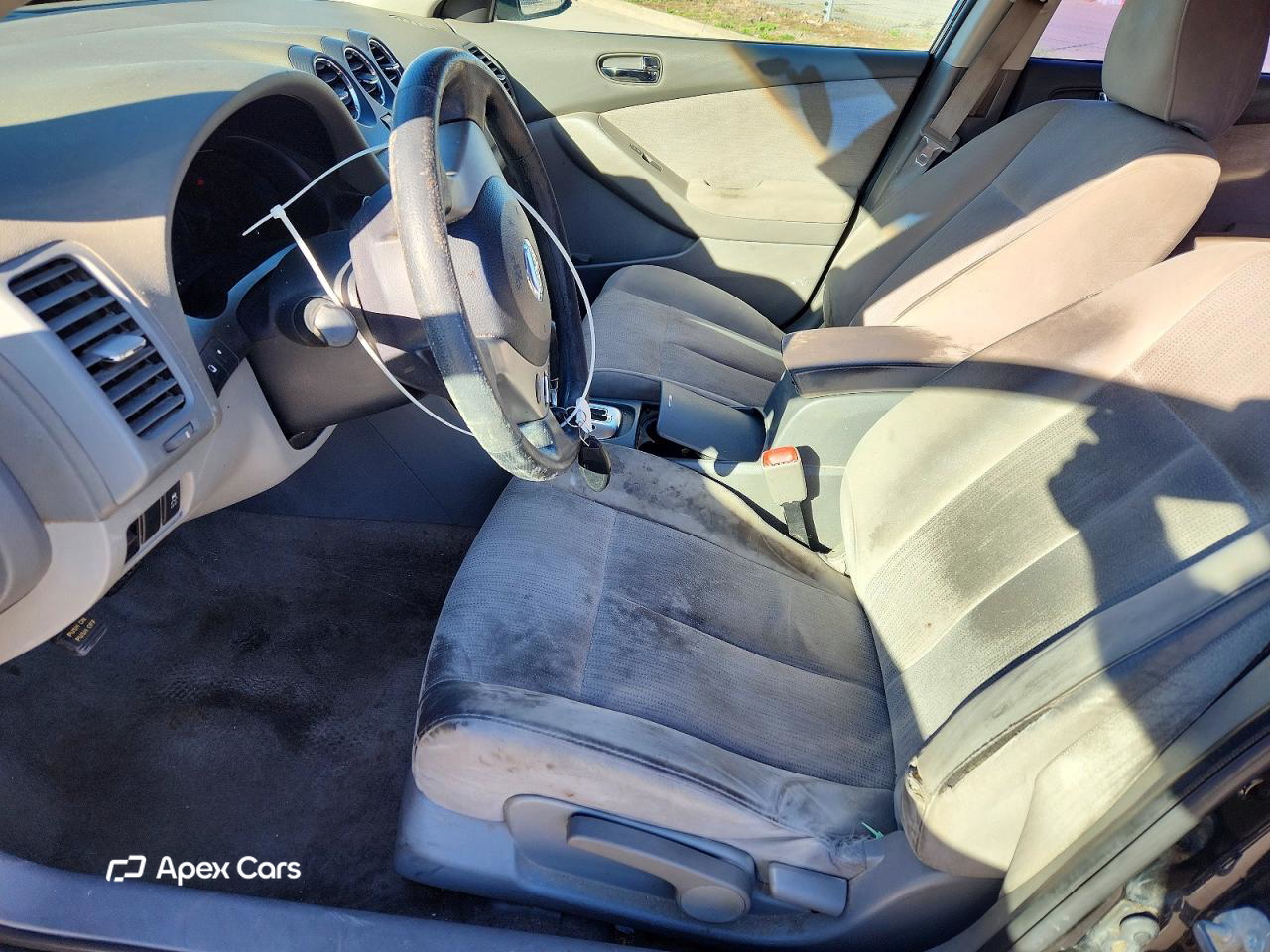 Nissan Altima 2011