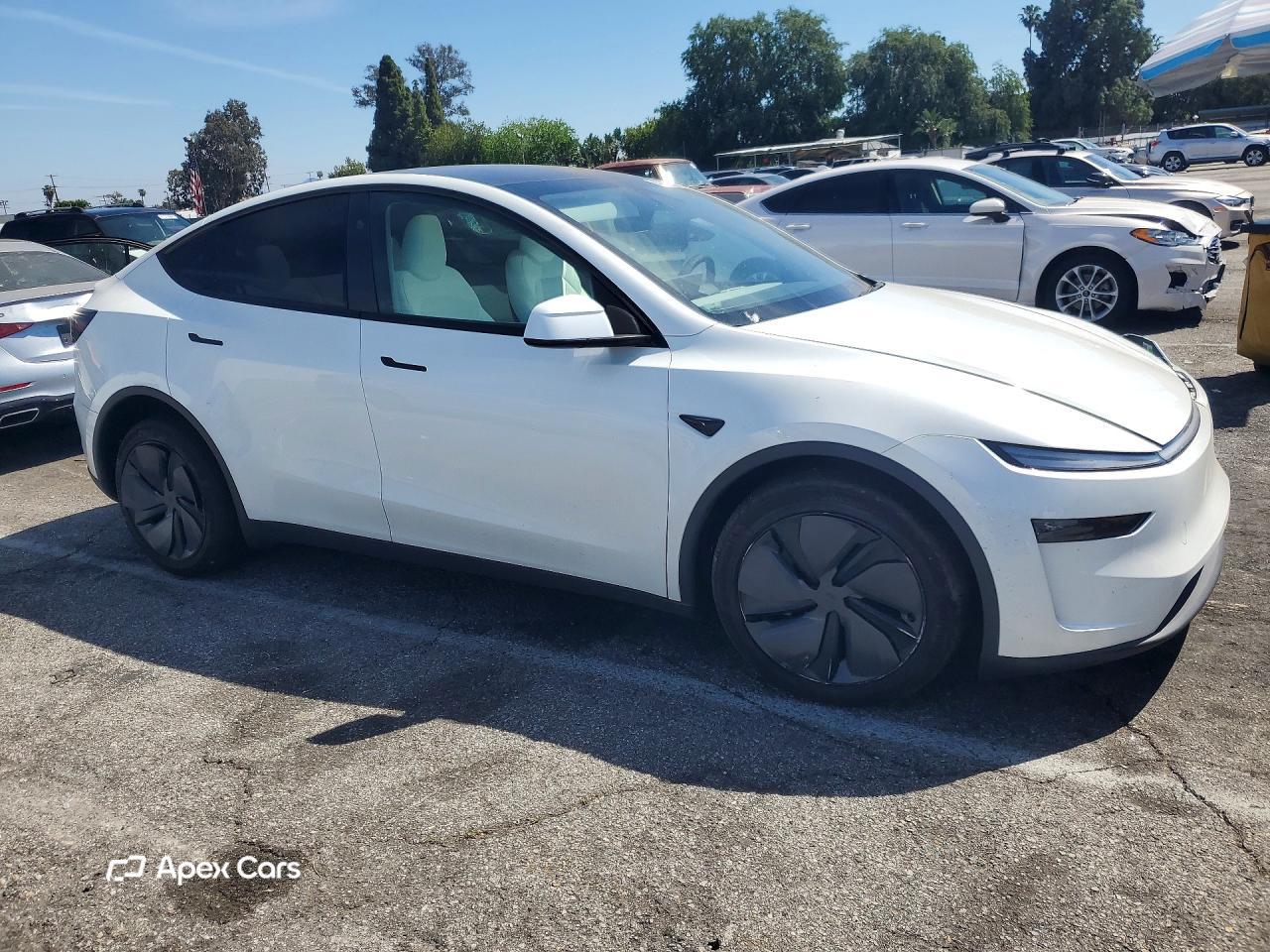 Tesla Model Y 2026