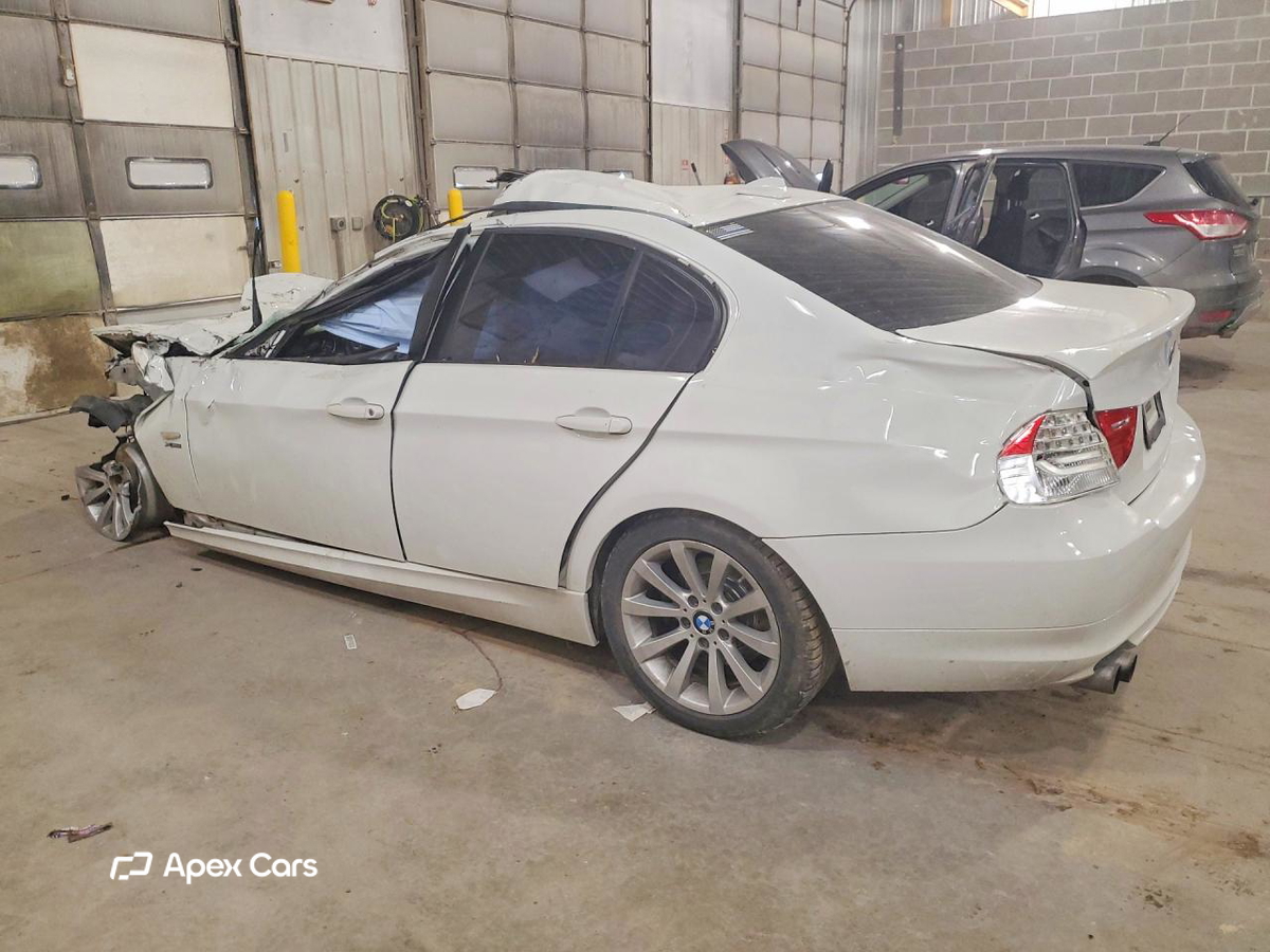 BMW Series 3 2011