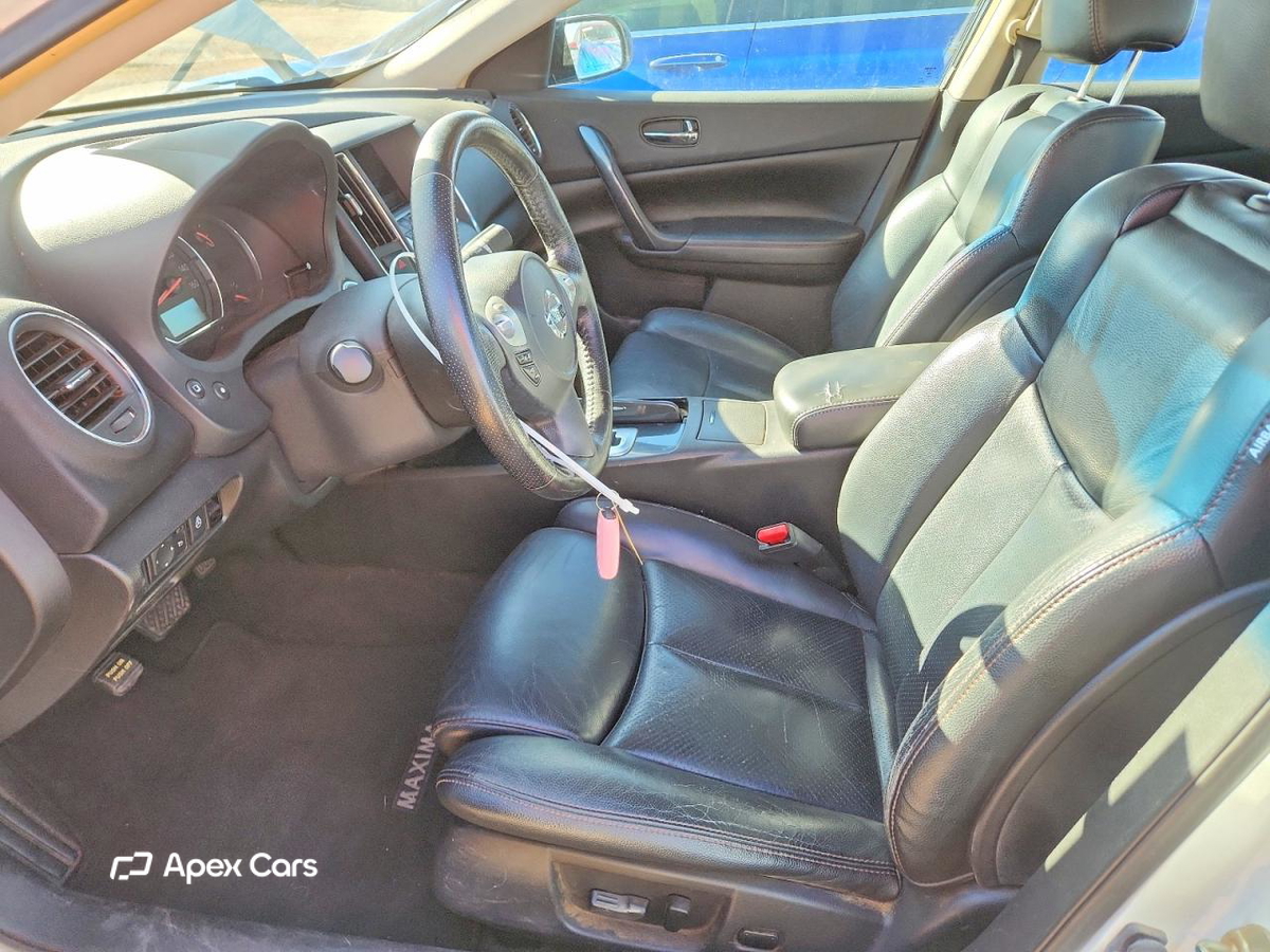 Nissan Maxima 2013