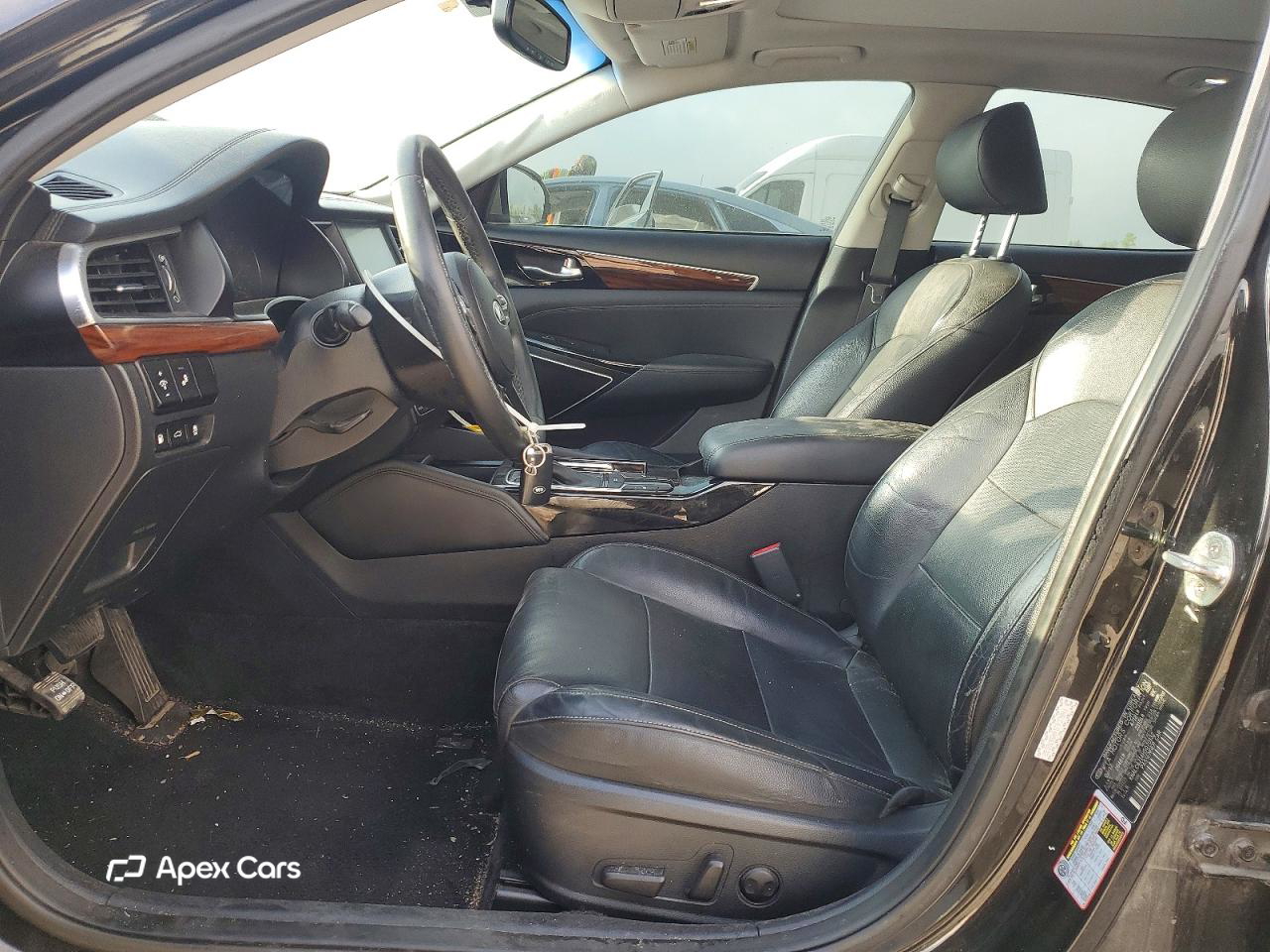 Kia Cadenza 2017