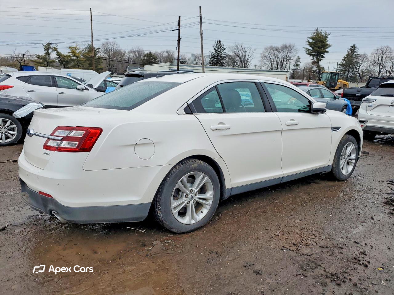 Ford Taurus 2015