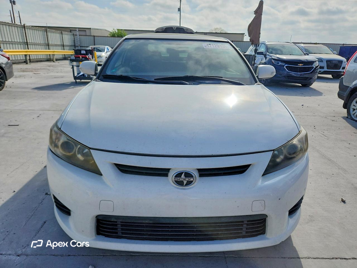 Scion tC 2013