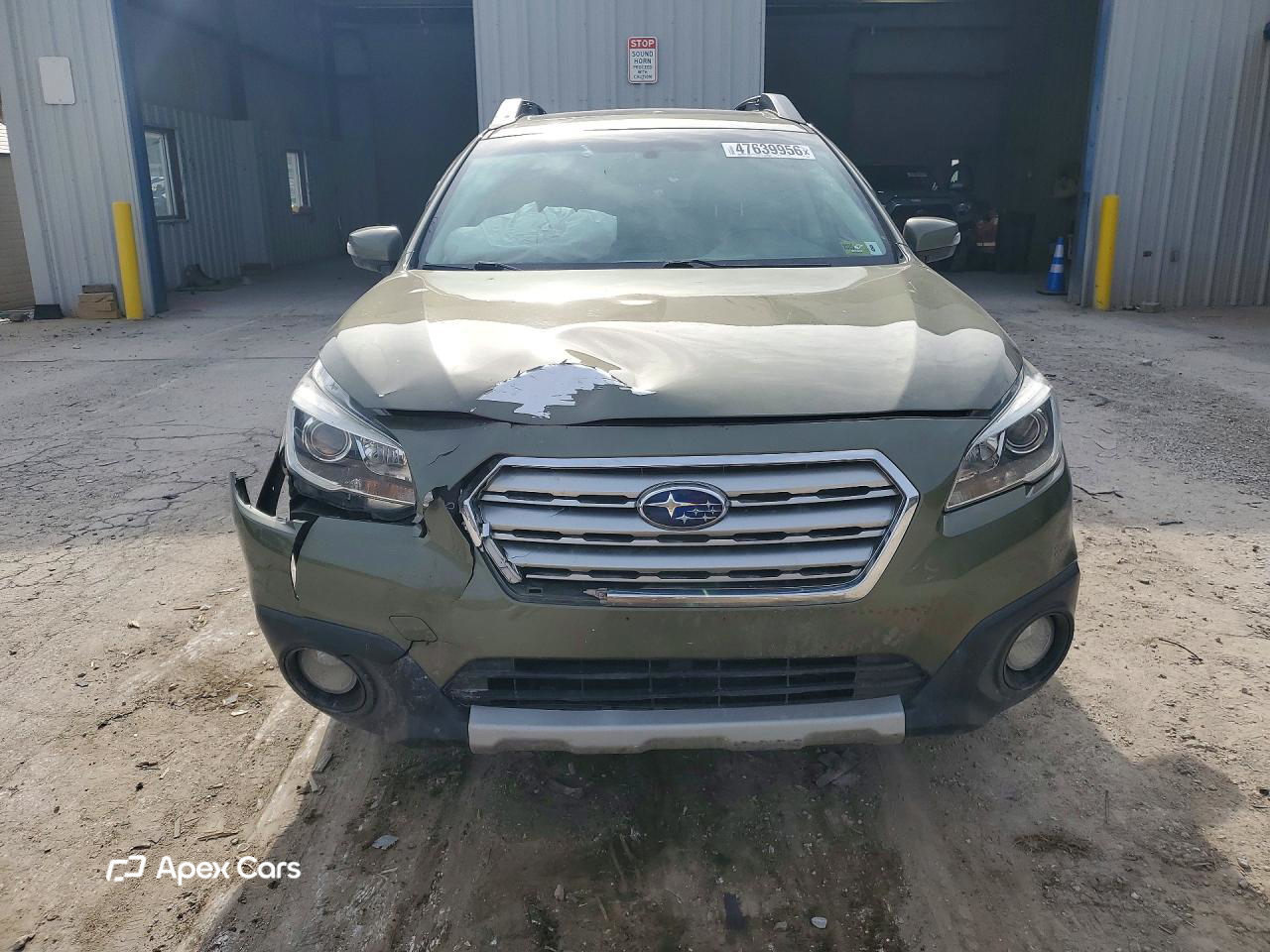 Subaru Outback 2015