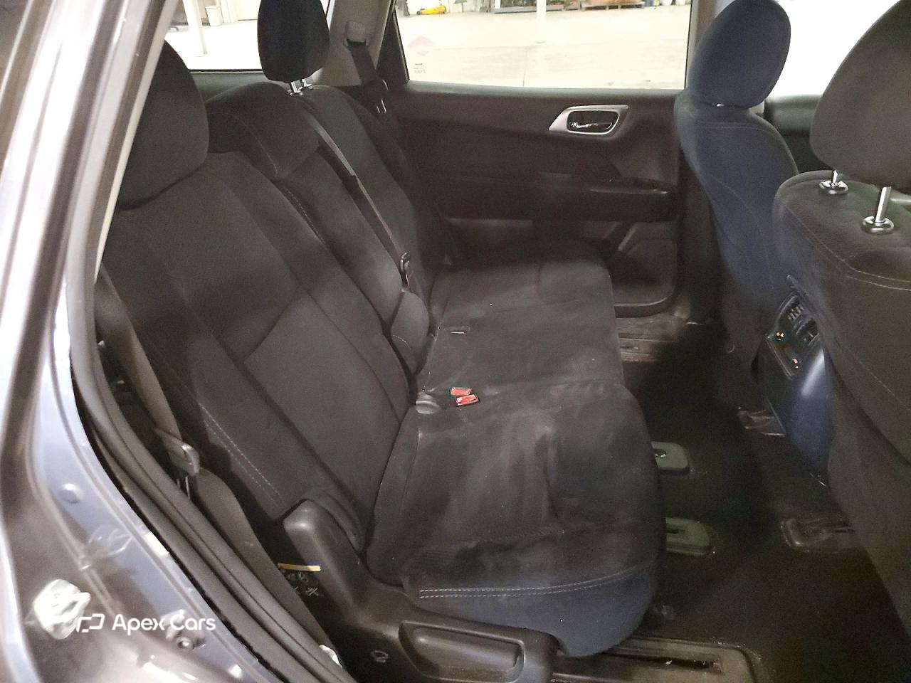 Nissan Pathfinder 2016