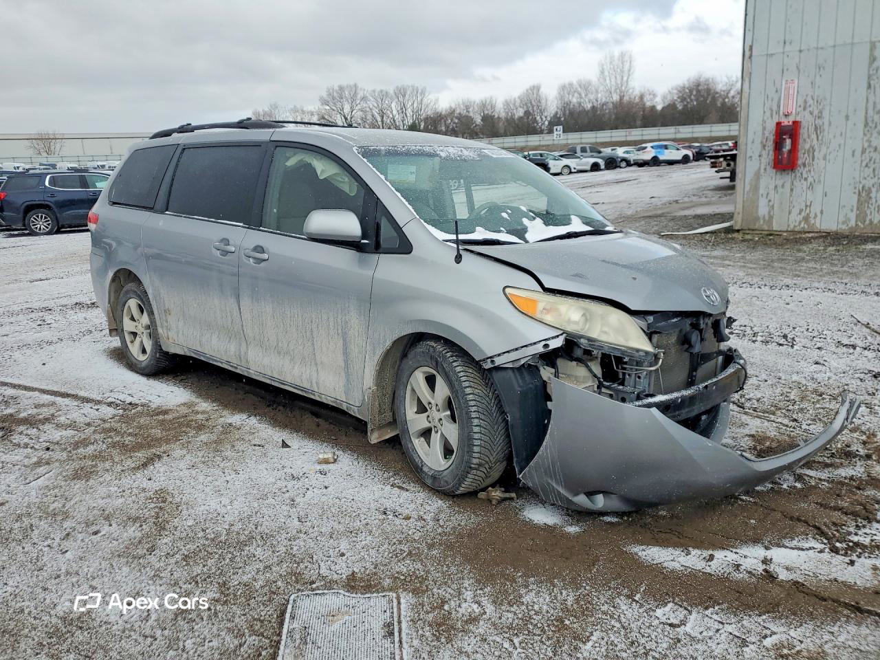 Toyota Sienna 2011