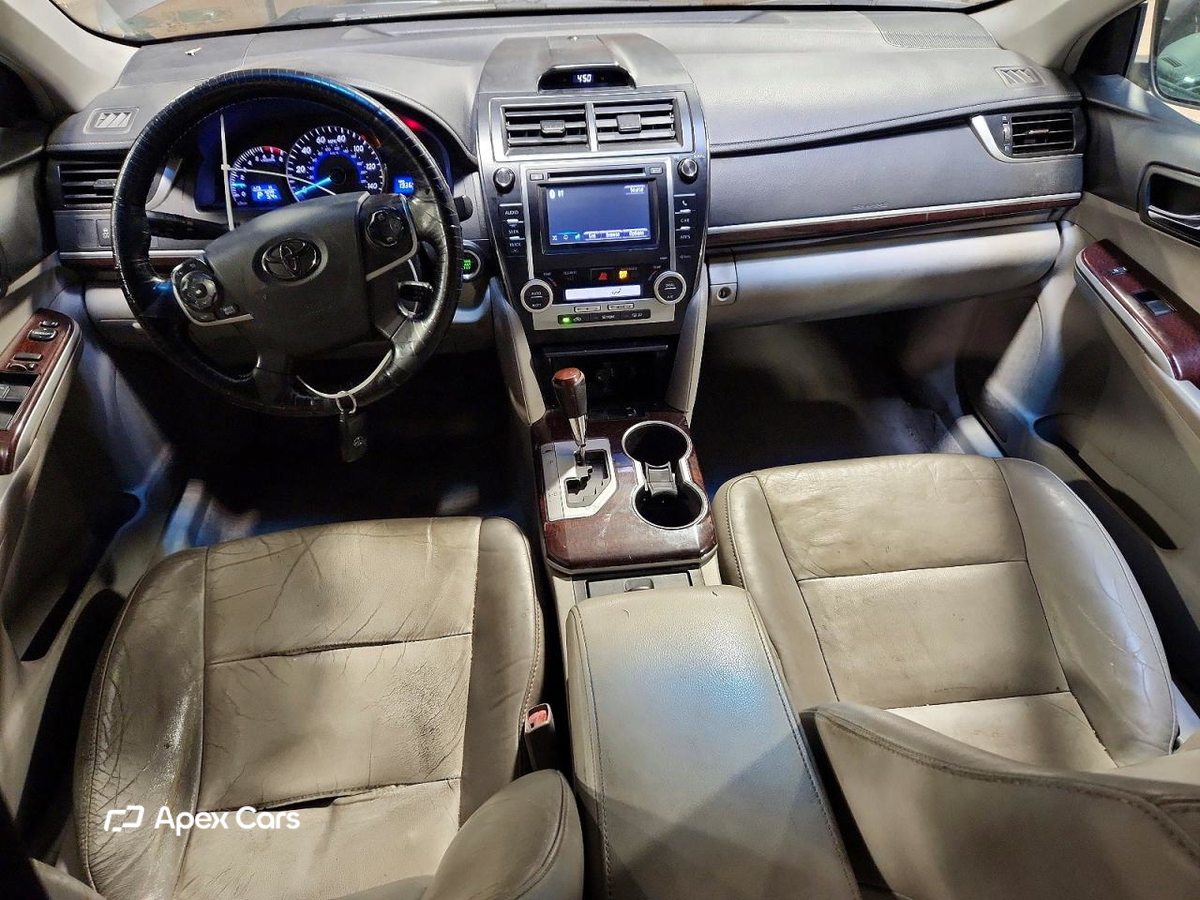 Toyota Camry 2012