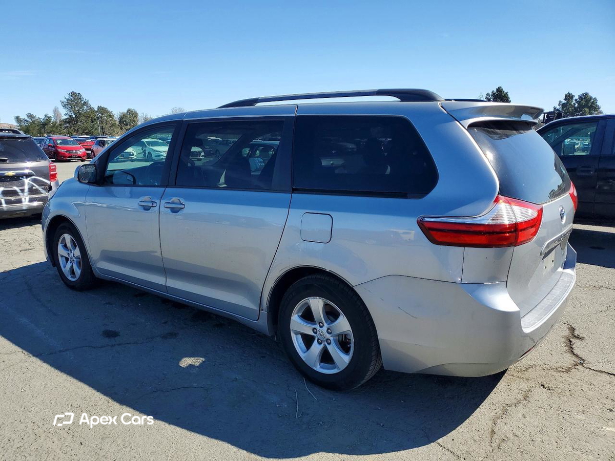 Toyota Sienna 2015