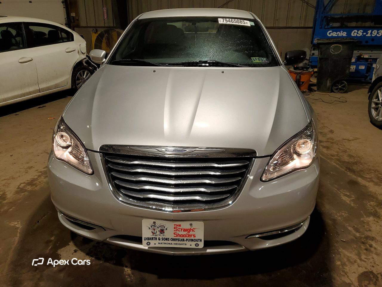 Chrysler 200 2011
