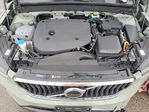 Volvo XC40 2025