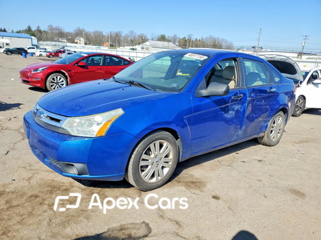 Ford Focus 2010 - Image 1 of 5