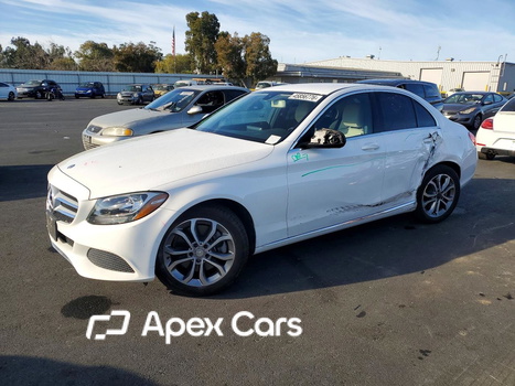 Mercedes-Benz C-klasse 2015 - Image 1 of 12