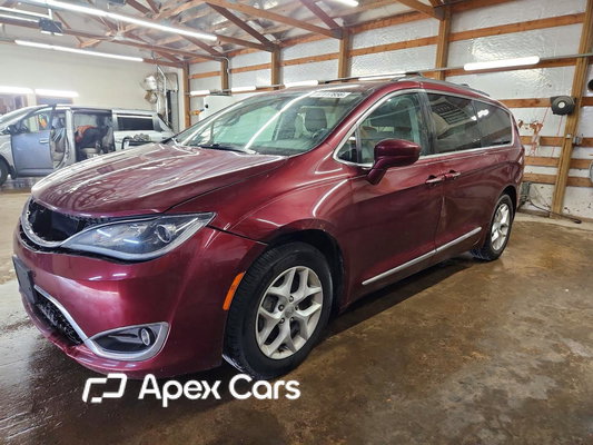 Chrysler Pacifica 2018 - Zdjęcie 1 z 14