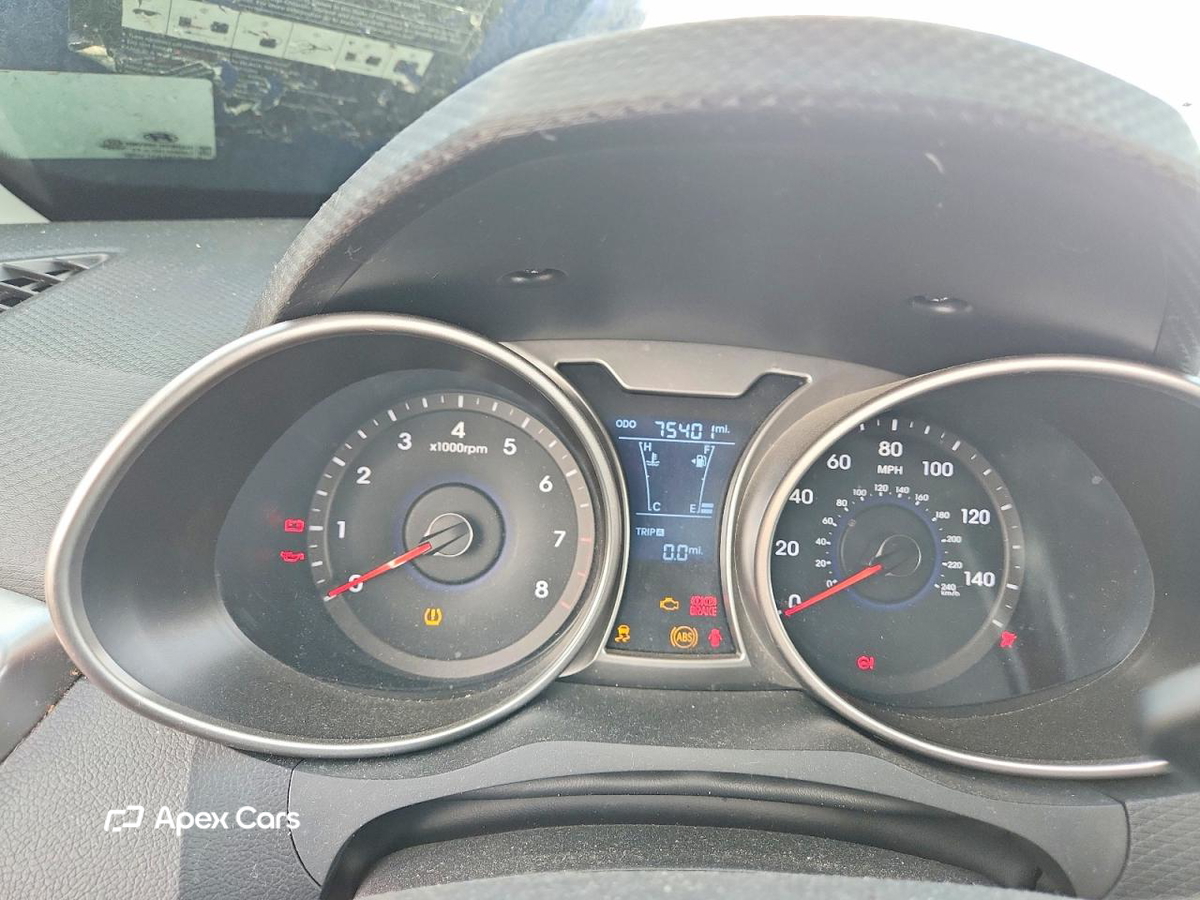 Hyundai Veloster 2016