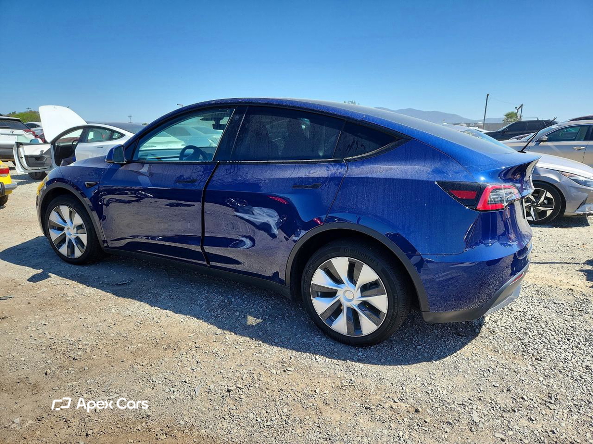 Tesla Model Y 2022