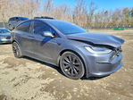 Tesla Model X 2022