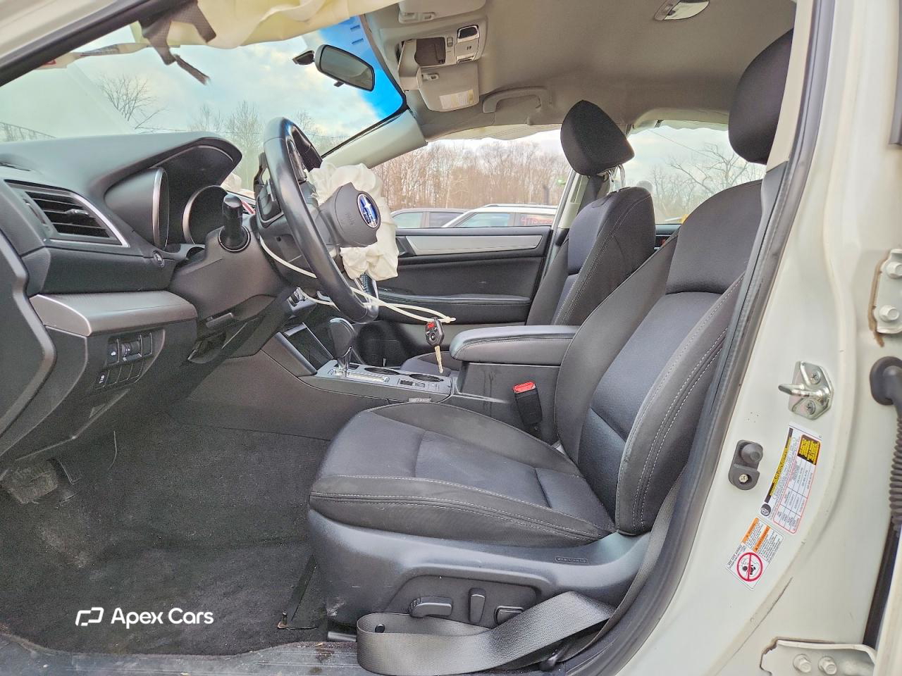Subaru Legacy 2015