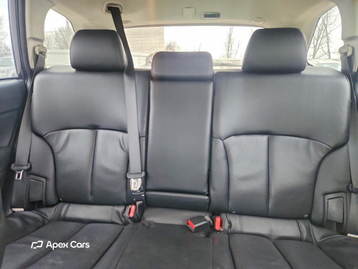 Subaru Outback 2011