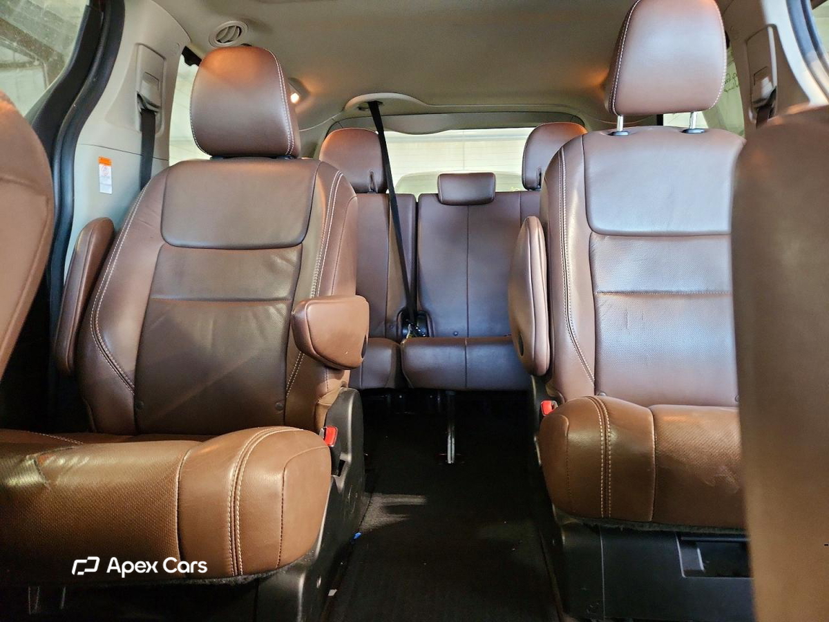 Toyota Sienna 2017