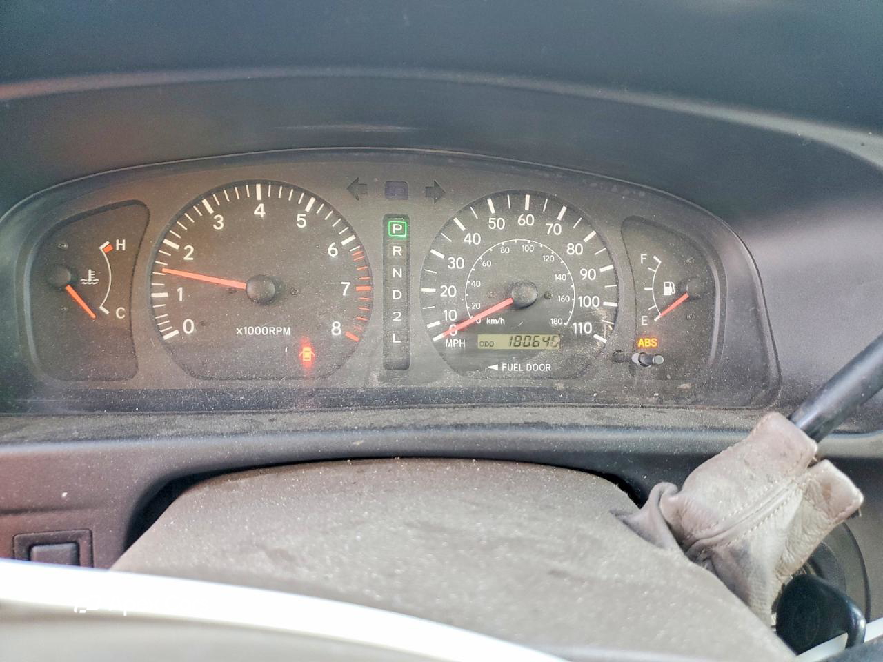 Toyota Sienna 2000