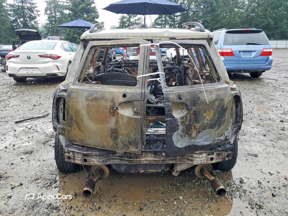 MINI Cooper 2011