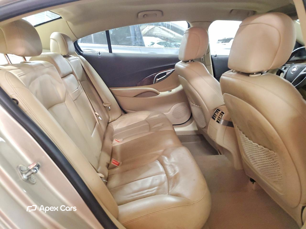 Buick LaCrosse 2011