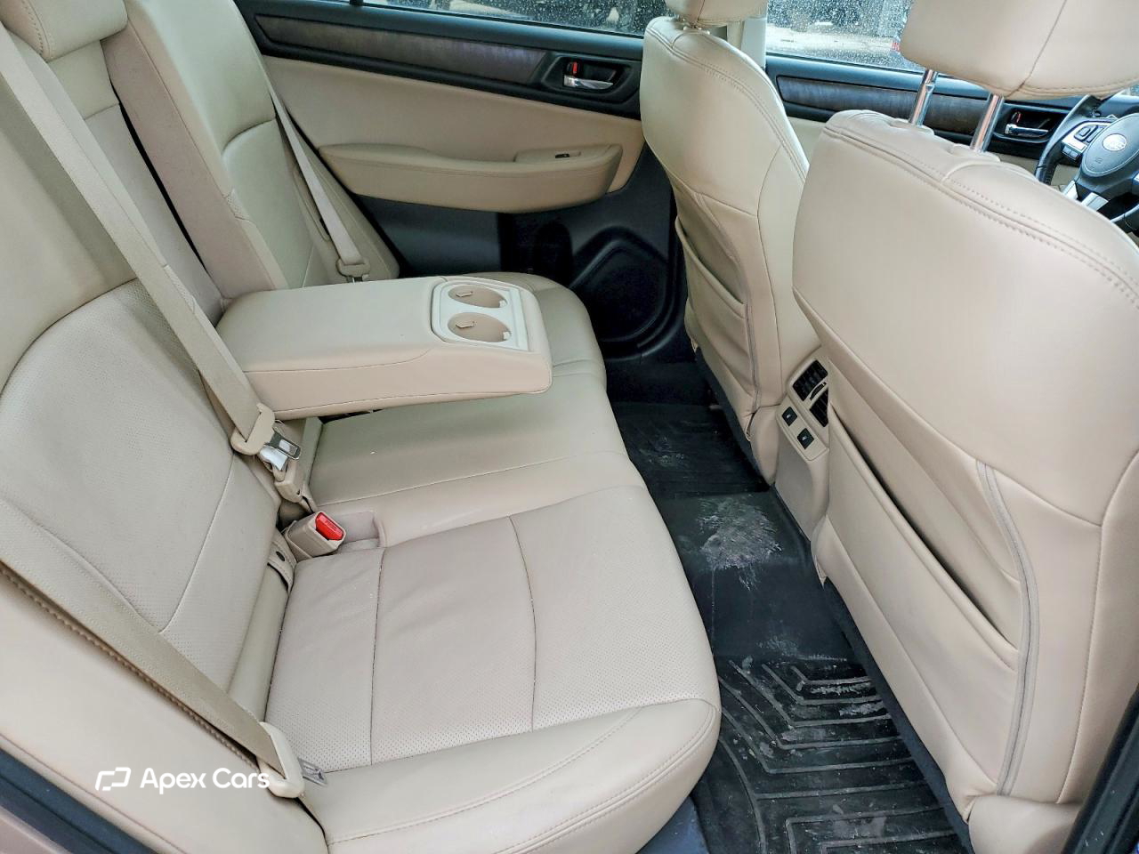 Subaru Outback 2015