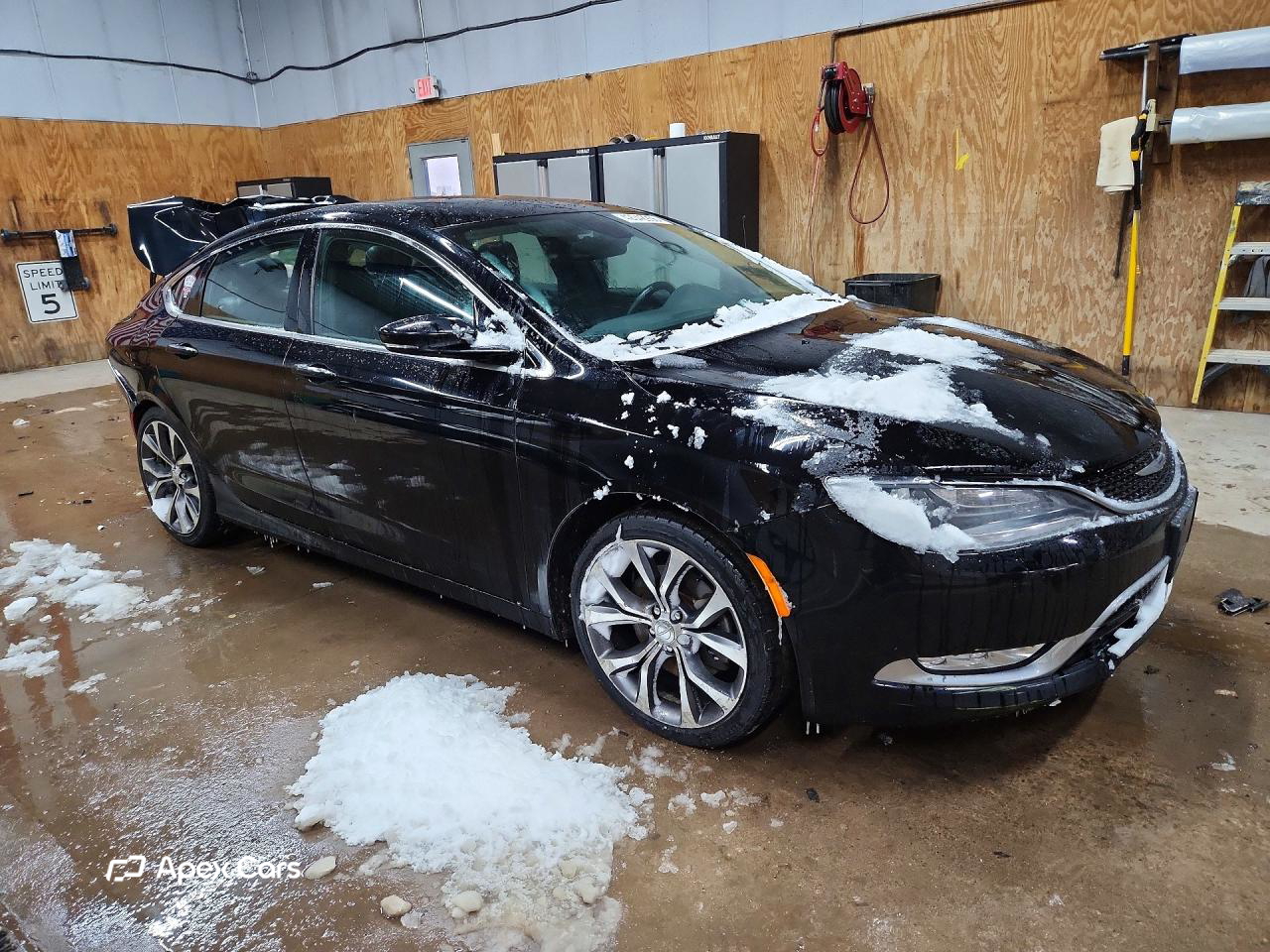 Chrysler 200 2015