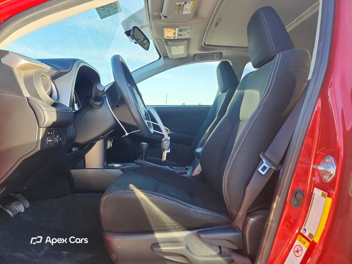 Toyota RAV 4 2015