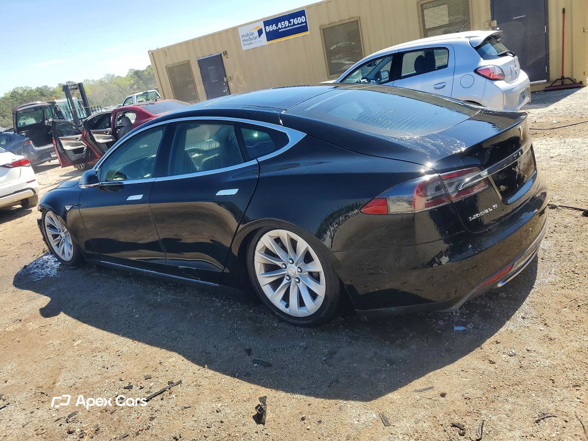 Tesla Model S 2013