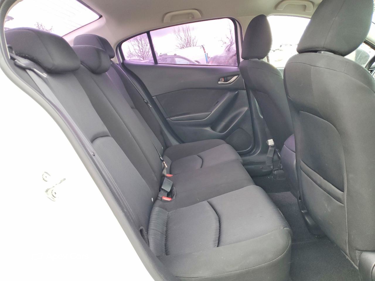 Mazda 3 2016