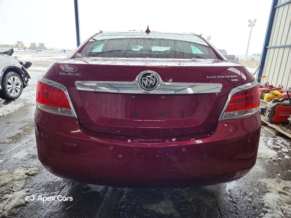Buick LaCrosse 2011