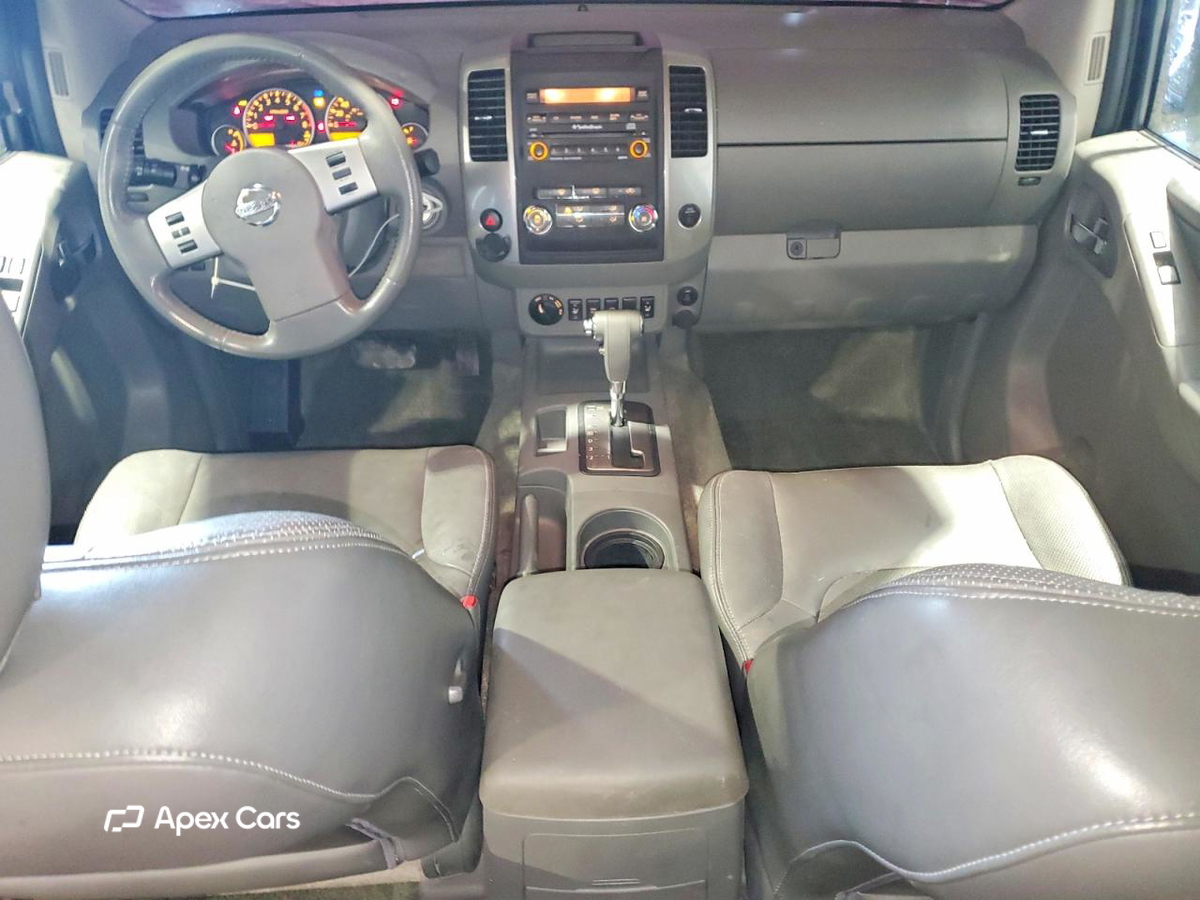 Nissan Navara (Frontier) 2010