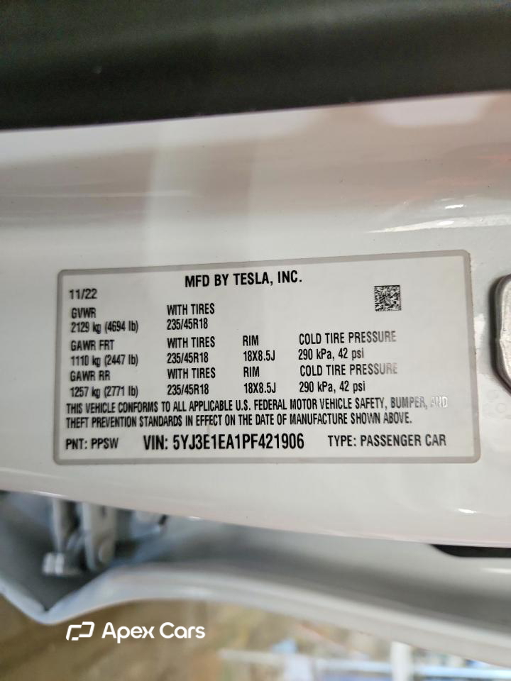 Tesla Model 3 2023