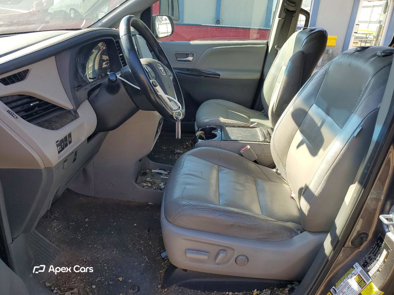 Toyota Sienna 2015