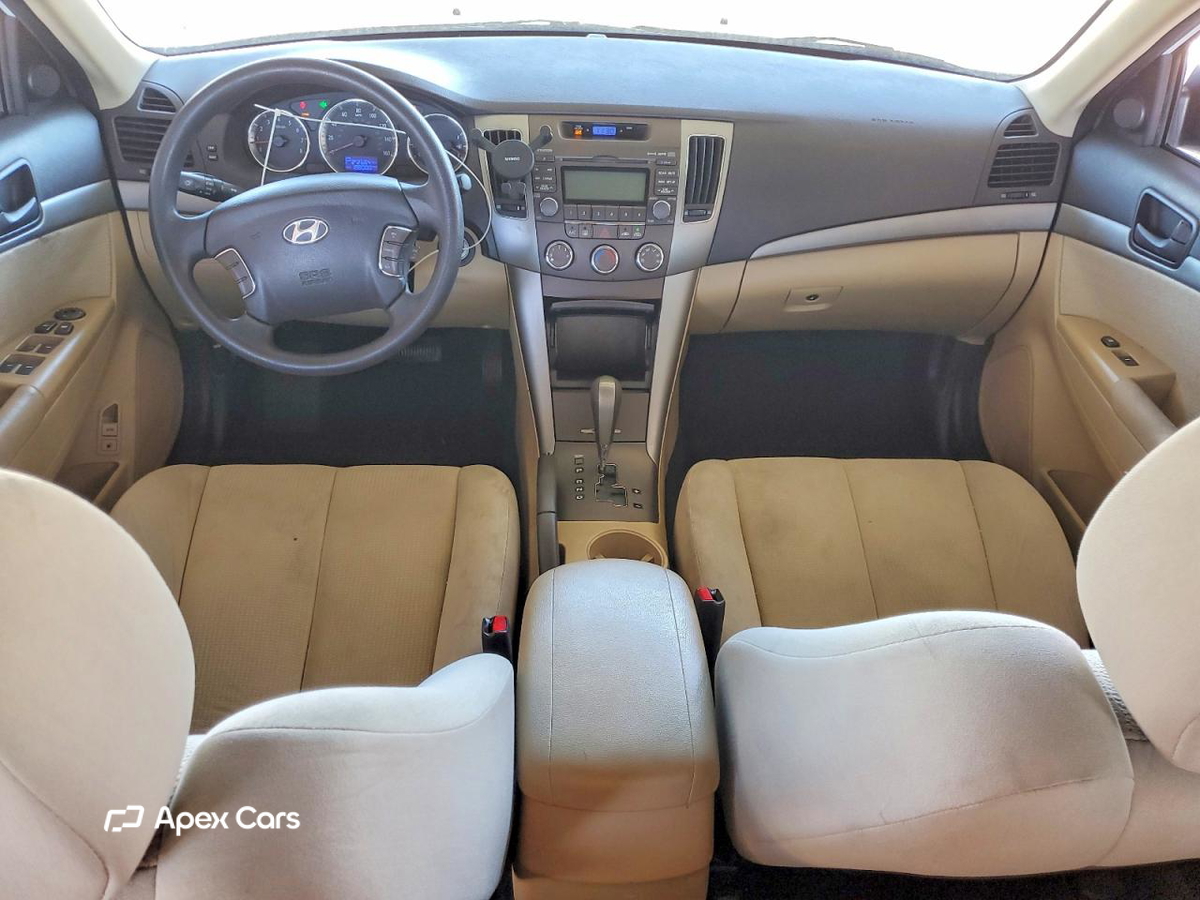 Hyundai Sonata 2010