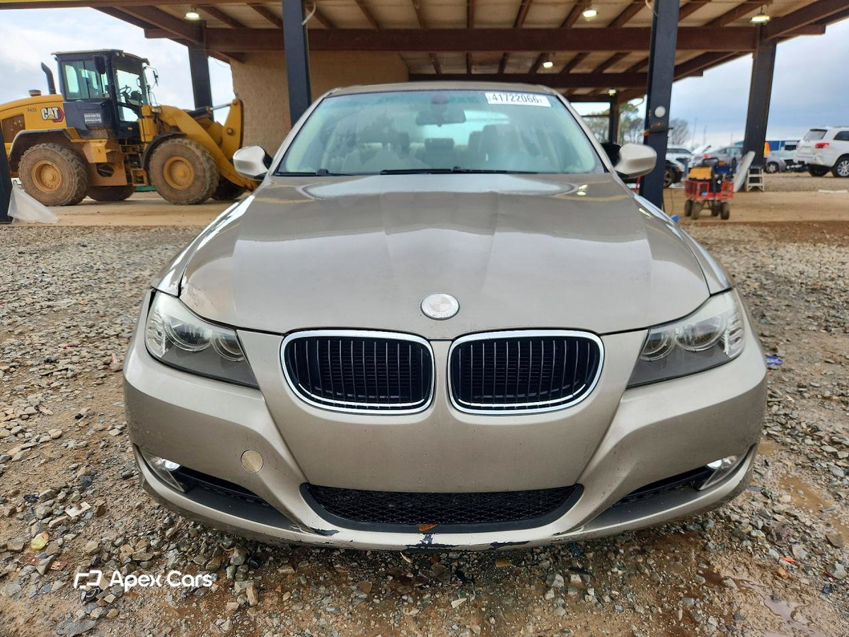 BMW Series 3 2009