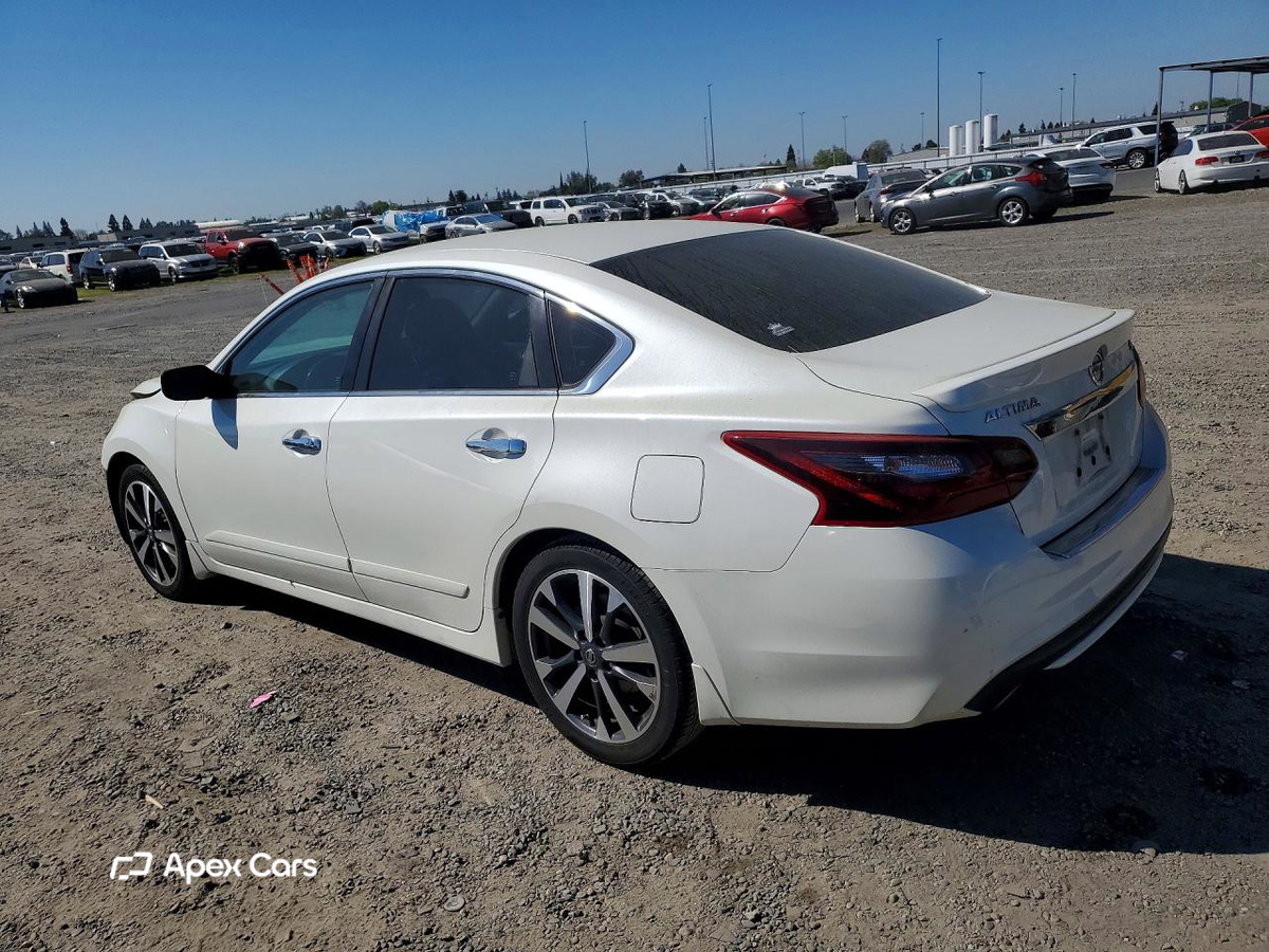 Nissan Altima 2017