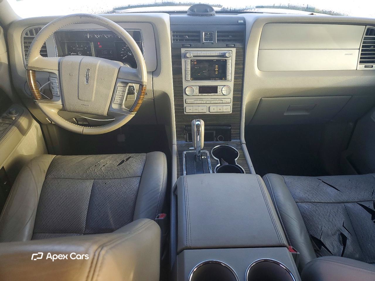 Lincoln Navigator 2010