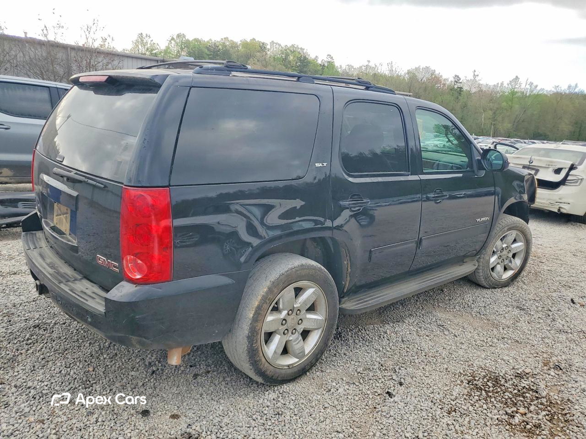 GMC Yukon 2013